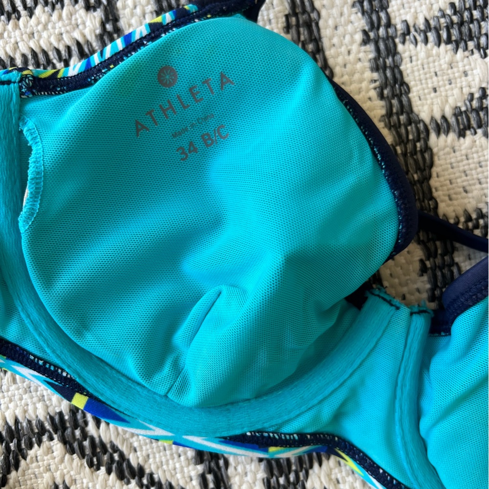 Athleta swim set in excellent condition. Bikini top, bottom & matching shorts. - Picture 7 of 8